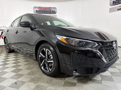 Used 2024 Nissan Sentra SV FWD image 1