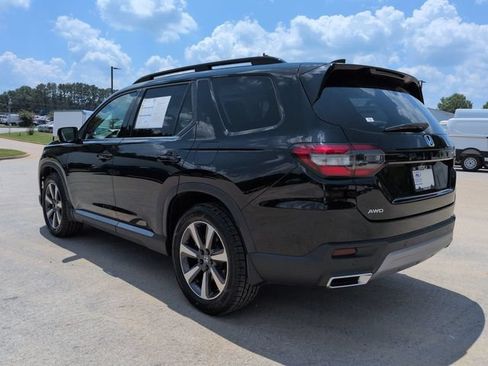 Used 2024 Honda Pilot Elite image 7