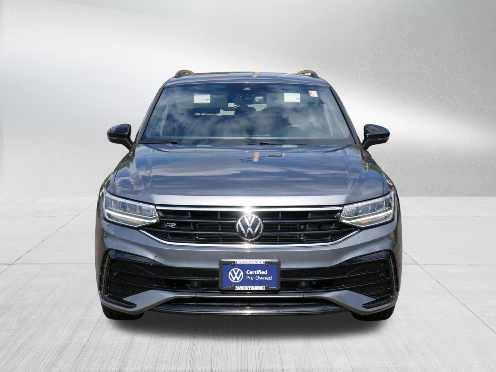 Certified 2023 Volkswagen Tiguan SE R-Line AWD/4WD image 2
