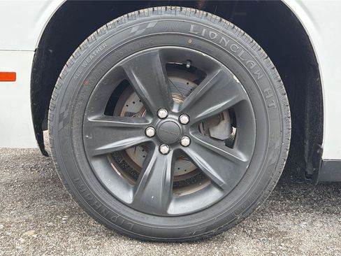 Used 2016 Dodge Challenger SXT w/ Sound Group RWD image 21
