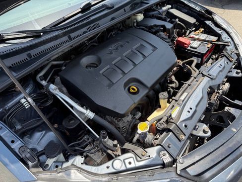 Used 2016 Toyota Corolla L FWD image 34