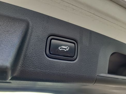 Used 2021 Kia Telluride EX w/ EX Premium Package FWD image 15