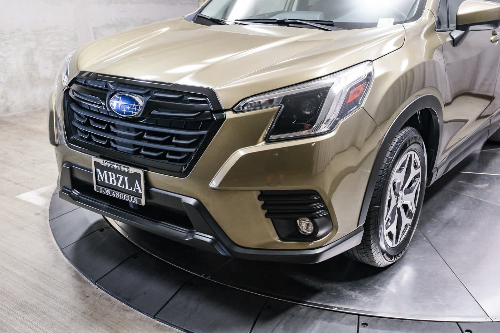 Used 2024 Subaru Forester Premium AWD/4WD image 11