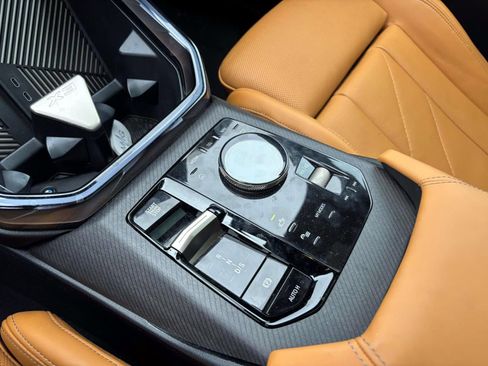 Used 2025 BMW X3 xDrive30i w/ Premium Package image 22