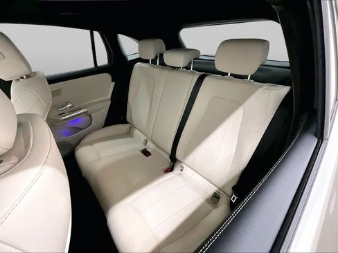 Certified 2025 Mercedes-Benz GLA 250 4MATIC image 20