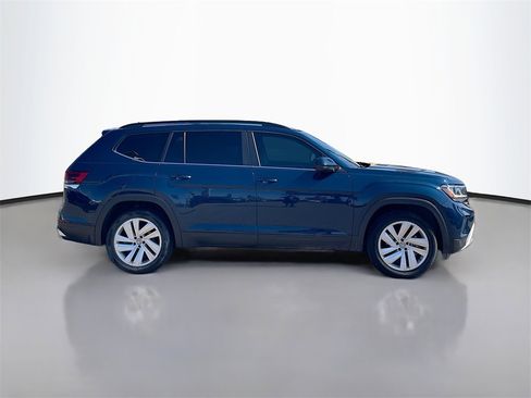 Used 2023 Volkswagen Atlas SE image 8