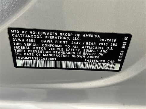 Used 2018 Volkswagen Passat 3.6 image 23