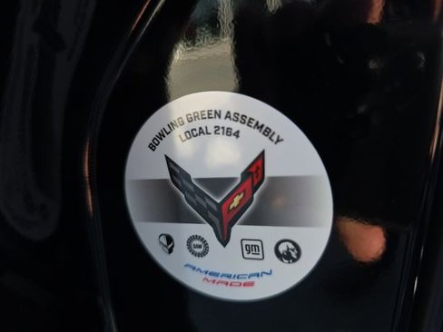 Used 2025 Chevrolet Corvette Stingray w/ Z51 Performance Package image 28