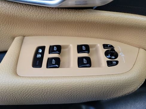 Used 2018 Volvo XC90 T5 Momentum image 21