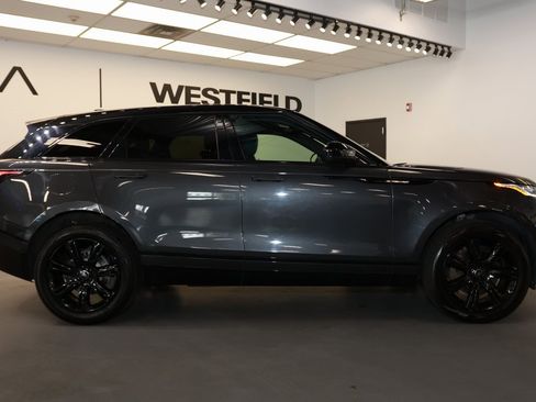 Used 2023 Land Rover Range Rover Velar R-Dynamic S image 8