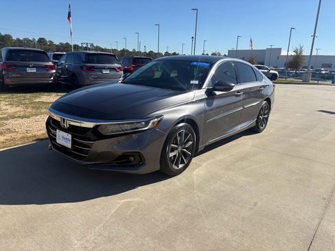 Certified 2021 Honda Accord EX-L image 4