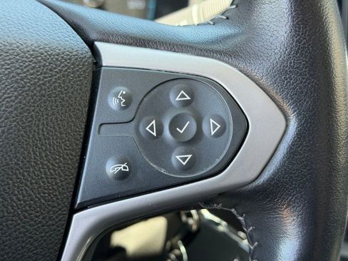 Used 2022 Chevrolet Colorado ZR2 w/ ZR2 Dusk Special Edition AWD/4WD image 17