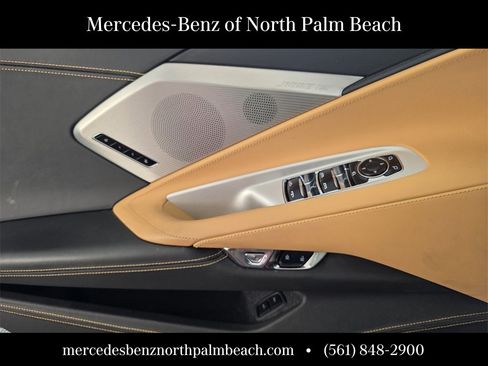 Used 2022 Chevrolet Corvette Stingray Premium Conv w/ Z51 Performance Package image 20