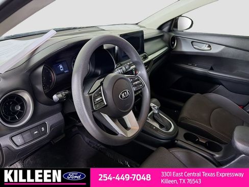 Used 2019 Kia Forte LXS image 10