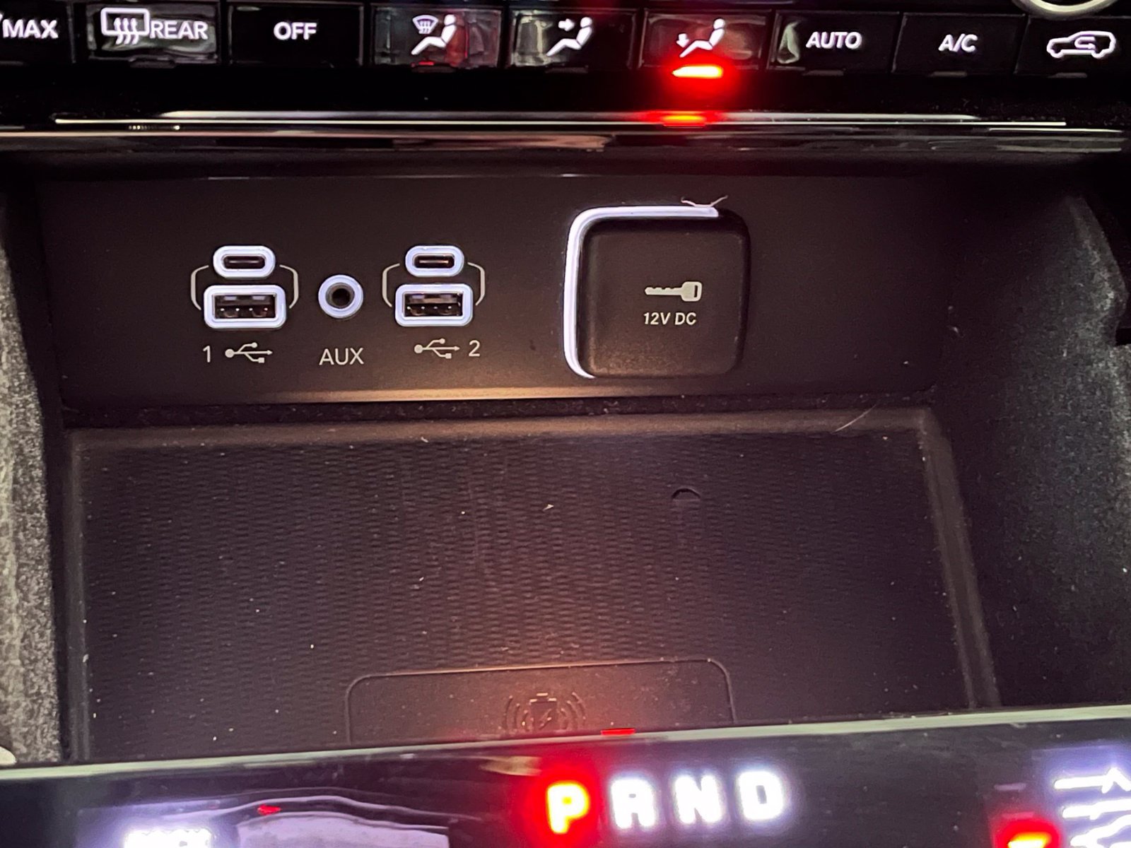 Used 2021 Jeep Grand Cherokee L Overland w/ Luxury Tech Group IV AWD/4WD image 25