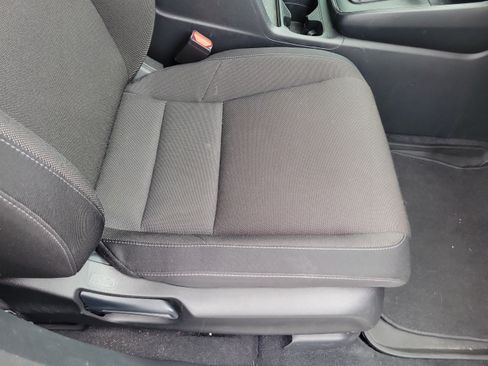 Used 2023 Honda CR-V EX image 18