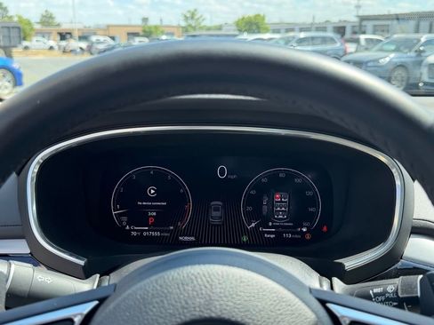 Used 2025 Acura MDX w/ Technology Package image 18