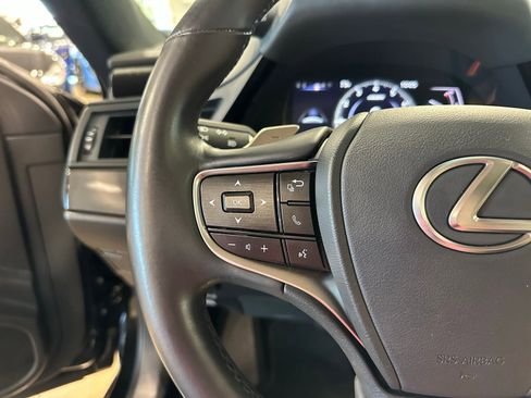 Used 2022 Lexus ES 350 w/ Premium Package image 18