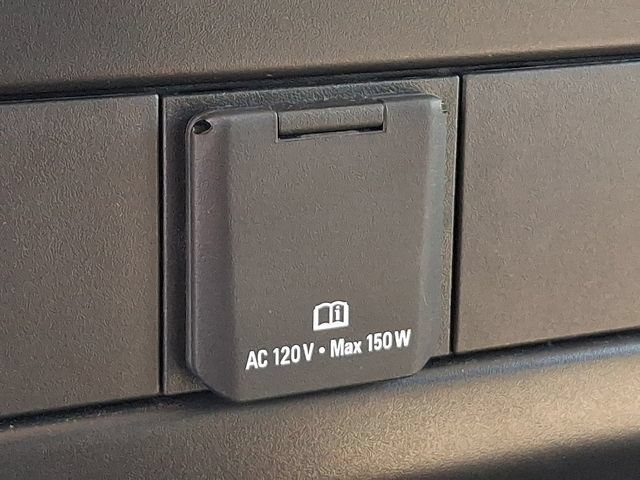 Used 2026 Chevrolet Express 3500 w/ Driver Convenience Package RWD image 26