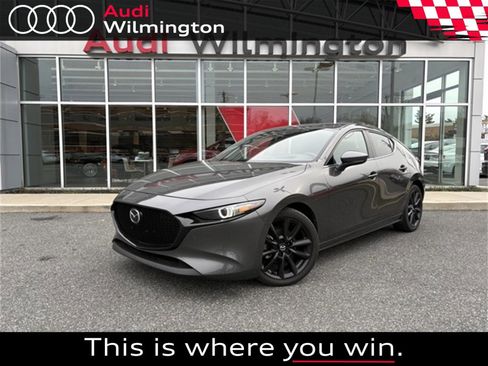 Used 2022 MAZDA MAZDA3 s image 1