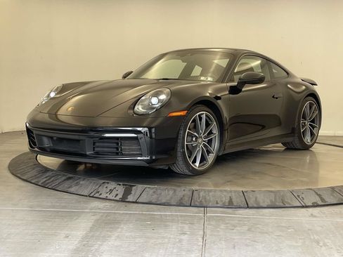 Used 2021 Porsche 911 Carrera RWD image 1