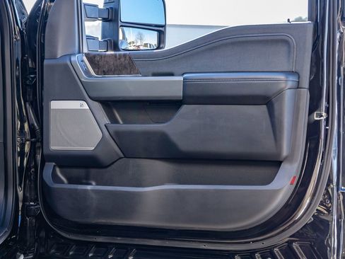 Used 2024 Ford F350 Lariat w/ Lariat Ultimate Package image 35