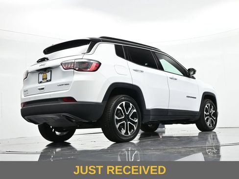 Used 2023 Jeep Compass Limited AWD/4WD image 26