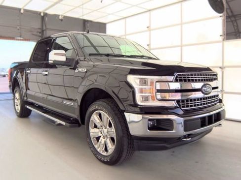 Used 2018 Ford F150 Lariat w/ Equipment Group 502A Luxury AWD/4WD image 8