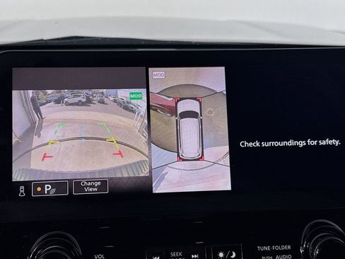 Used 2023 Nissan Armada Platinum w/ Captain's Chairs Package image 14