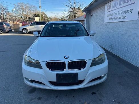 Used 2011 BMW 328i Sedan image 3