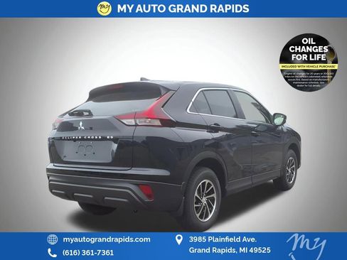 Used 2025 Mitsubishi Eclipse Cross ES image 21
