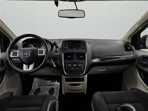 Used 2016 Dodge Grand Caravan SE w/ Quick Order Package 29E SE FWD image 23