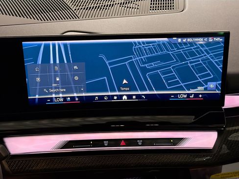 New 2026 BMW 550e xDrive w/ Executive Package image 33