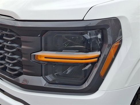 Used 2025 Ford F150 STX image 9