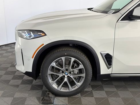 Used 2026 BMW X5 sDrive40i w/ Parking Assistance Package RWD image 11