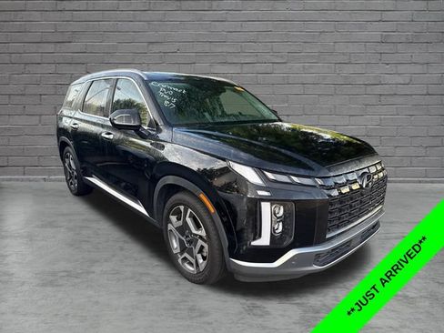 Used 2023 Hyundai Palisade SEL FWD image 1