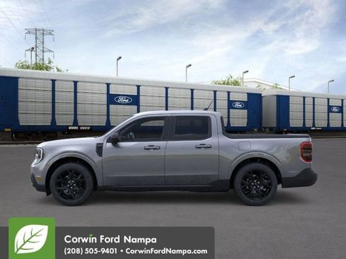 New 2026 Ford Maverick Lariat image 3