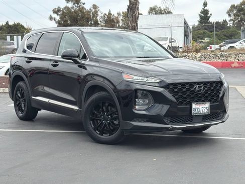 Used 2019 Hyundai Santa Fe SE FWD image 1