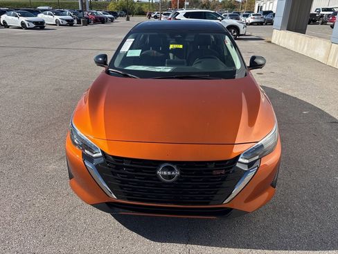 New 2025 Nissan Sentra SR w/ SR Premium Package image 8