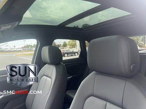 New 2025 Audi Q3 2.0T Premium image 32