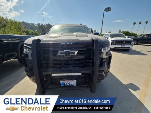 Used 2024 Chevrolet Silverado 1500 LT Trail Boss w/ LT Trail Boss Premium Package AWD/4WD image 9