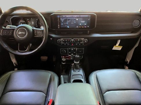 Used 2025 Jeep Wrangler Unlimited Rubicon 392 AWD/4WD image 15
