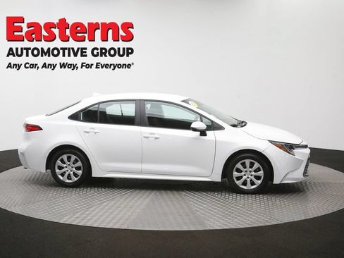 Used 2025 Toyota Corolla LE FWD image 44