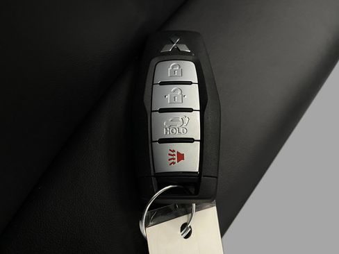 New 2025 Mitsubishi Outlander SE image 34