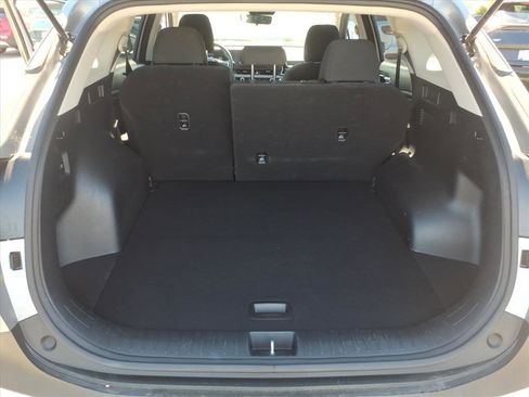 Used 2025 Kia Sportage LX FWD image 15