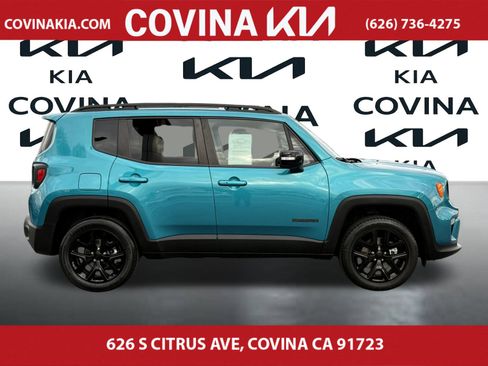 Used 2022 Jeep Renegade Altitude image 9