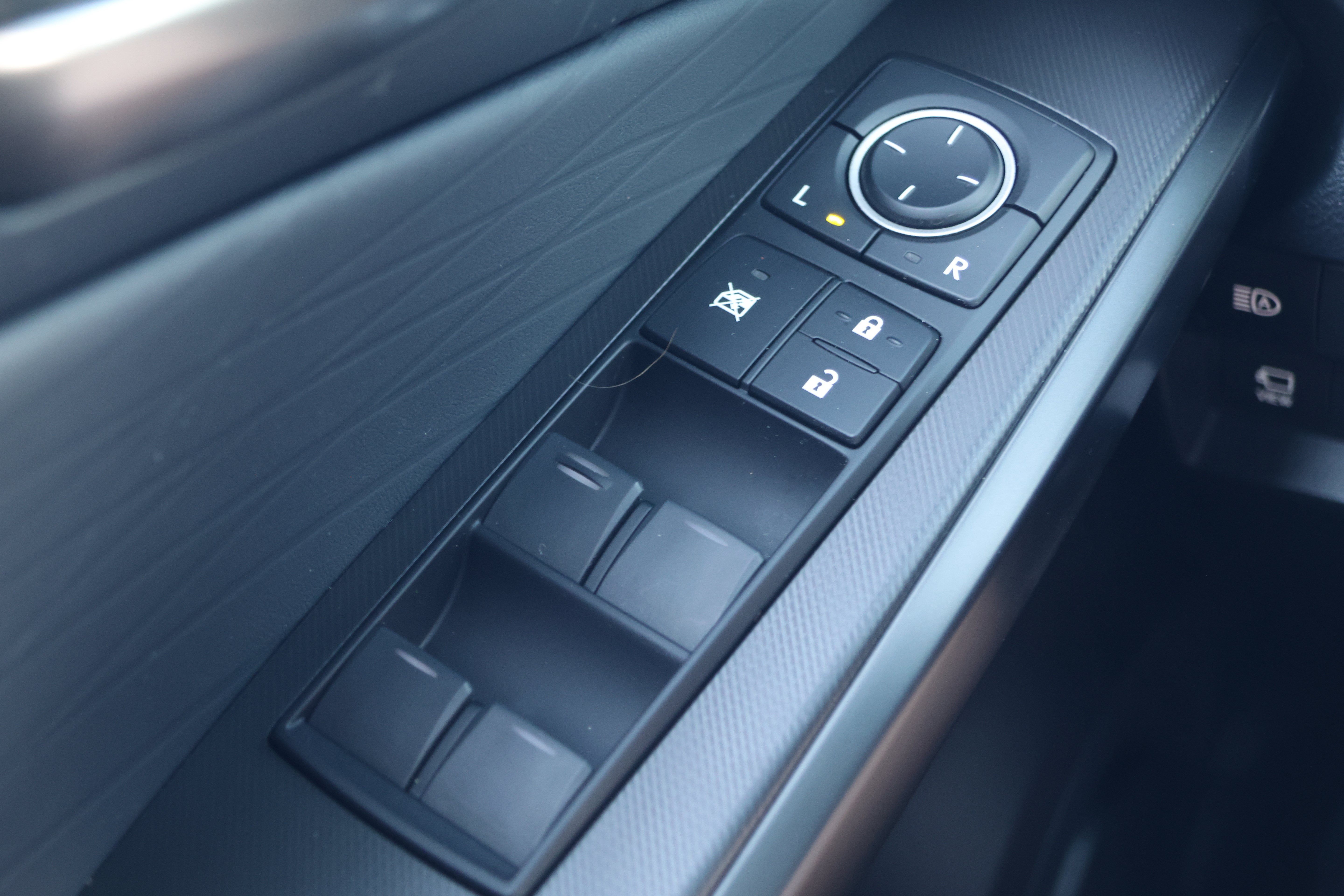 Used 2024 Lexus IS 350 F Sport w/ Navigation Package RWD image 14