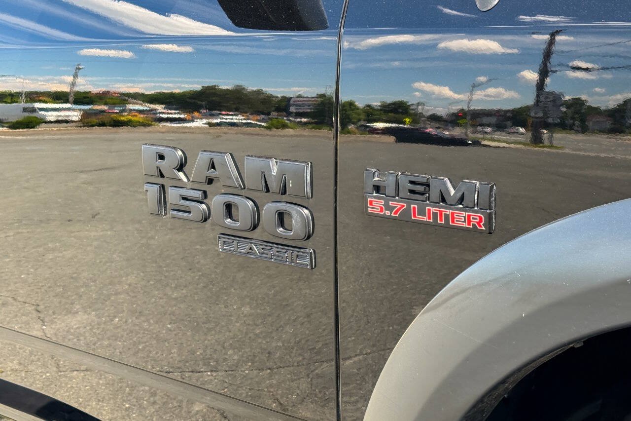 Used 2022 RAM 1500 Warlock AWD/4WD image 11