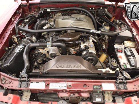 Used 1991 Ford Mustang GT image 19