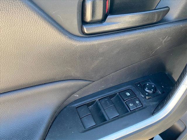 Used 2025 Toyota RAV4 LE FWD image 7